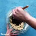فيديو طريقة تحضير كيك عجينة الكعك ذات القبعة الكريمية