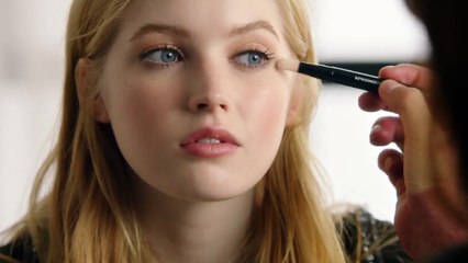 مجموعة ماكياج Travel Diary من Chanel خريف-شتاء 2018