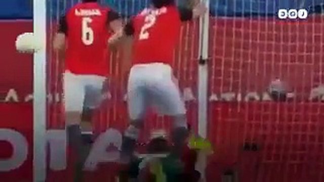 فيديو تعليقات مشجعي منتخب مصر عقب زلة لسان معلق مغربي