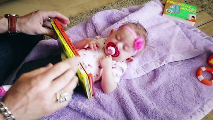 فيديو: ساحر أمريكي يستعين بطفلته الرضيعة من أجل تنفيذ خدعة سحرية مذهلة