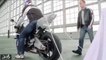 فيديو أقوى خدعة سحرية بواسطة دراجة نارية.. لن تصدق ما ستراه من أول مرة