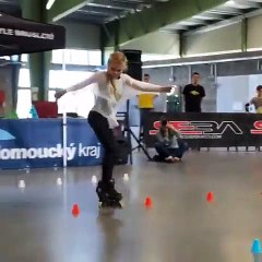 موهبة لا تصدق في التزلج