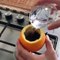 فيديو طريقة عمل القهوة داخل حبة البرتقال