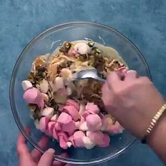 فيديو طريقة تحضير شرائح شوكولاتة مارس بالمارشميللو والمكسرات