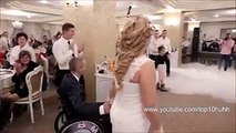 فيديو يخطف القلوب لأفضل رقصة بين عروسين أحدهم يجلس على كرسي متحرك