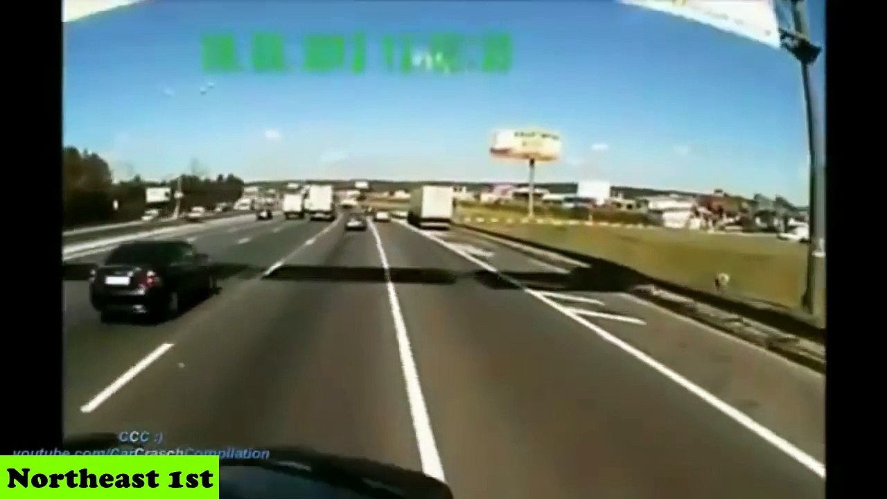 فيديو لأقوى حوادث تعرضت لها سيارات فارهة في عام...