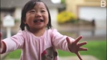 فيديو طفلة تستشعر المطر لأول مرة قي حياتها