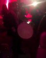 فيديو بوراك أوزجيفيت يقرع على البطل في حفل حناء خطيبته فهرية أفجان