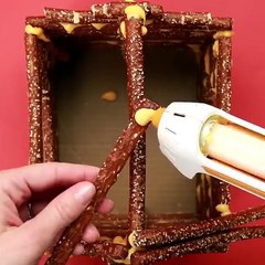 بالفيديو: طريقة بسيطة لصنع زينة الكريسماس من الجبن