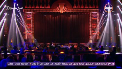 غادة عبد الرازق تعترف على الهواء باعتدائها على رجل في الشارع