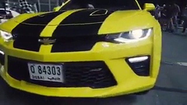 فيديو تحدي المانيكان في سباق سيارات أثرياء دبي