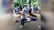 - Çin’de Okul Önünde Bıçaklı Saldırı: 2 Çocuk Öldü