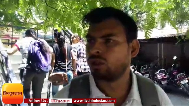 बड़ी संख्या में युवा रोजगार मेले में भाग लेने पहुंचे