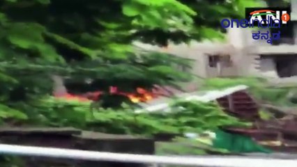 ಮುಂಬೈ: ವಸತಿ ಪ್ರದೇಶದ ಮೇಲೆ ಪತನವಾದ ಲಘು ವಿಮಾನ | Oneindia Kannada