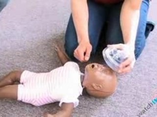 How to Perform CPR on a Baby