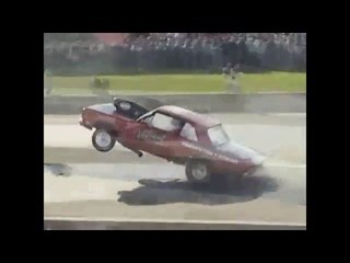 ¿Que los coches no saben hacer caballitos?
