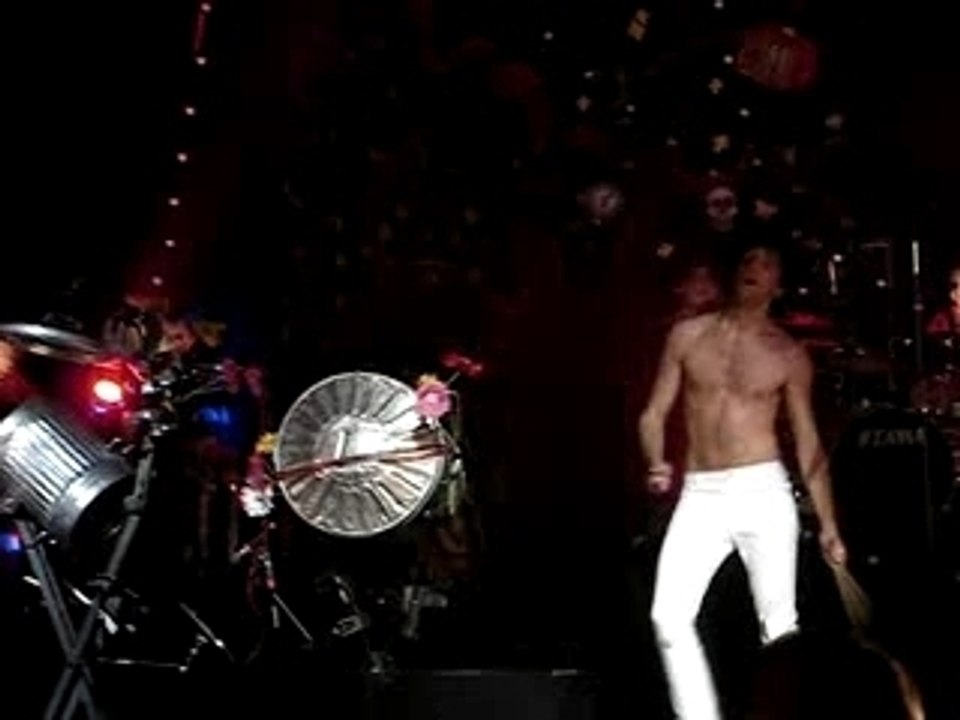 Mika Londres 2/12 Love Today 2