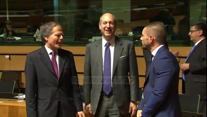 Bisedimet me BE, “bardhezi”  - Top Channel Albania - News - Lajme