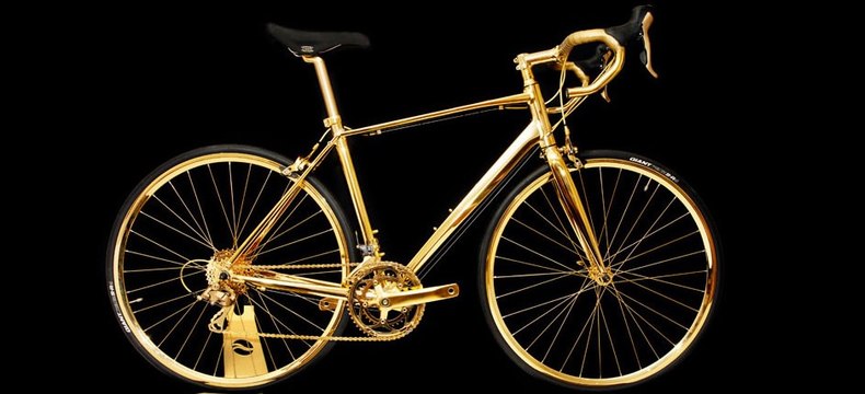 دراجة هوائية ذهبية بسعر أغلى من سعر سيارة فيراري