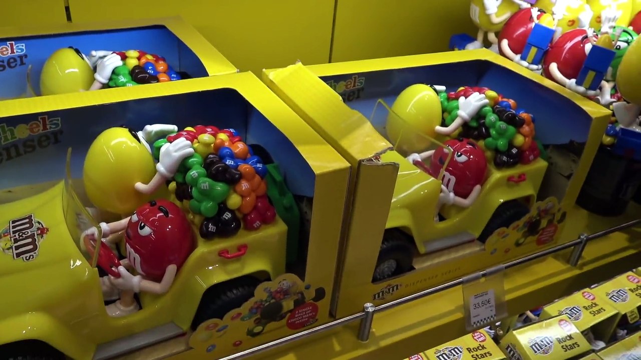 VLOG • ON PREND L'AVION ! DESTINATION SURPRISE !! - Studio Bubble Tea