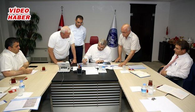 (28 Haziran 2018) BÜYÜKŞEHİR'DE, YAPILAN VE YAPILACAK OLAN YATIRIMLARLA İLGİLİ TOPLANTI YAPILDI