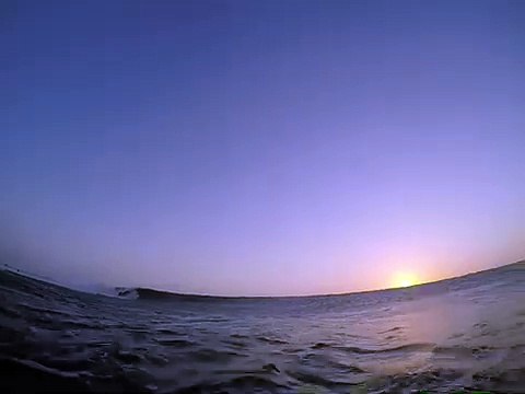 Adrénaline - Surf : Une vague interminable pour Natxo Gonzalez en GoPro