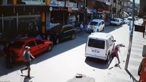 Yola Çıkan Çocuğa Araç Çarptı: 1 Yaralı