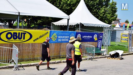 Télécharger la video: Le Parc Borély se met aux couleurs du Mondial La Marseillaise à Pétanque