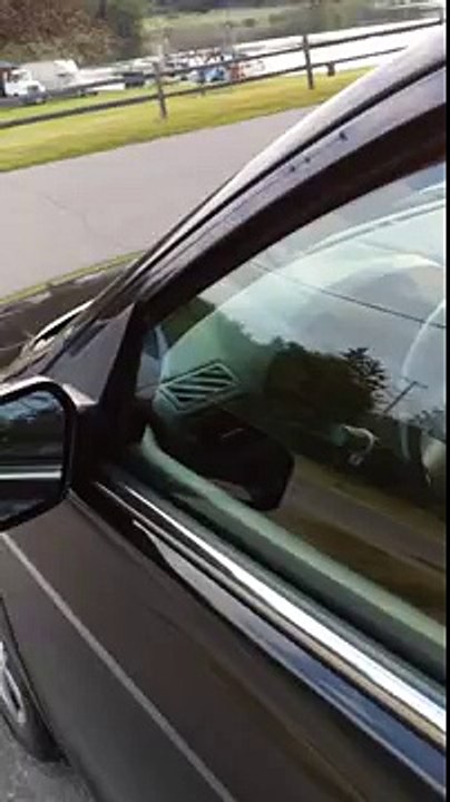 Une montgolfière prend feu en plein vol