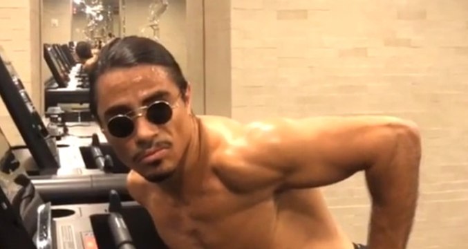 Sosyete Kasabı Nusret Koşu Bandında Üstü Çıplak Koştu!