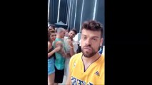 Ricky con kibo Agoney y Amaia y buscando grabar el paquete de Agoney. Estadio S. Bernabeu 28-6-18