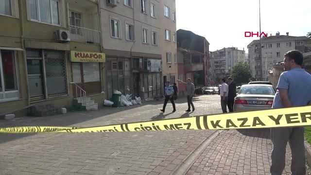 Bursa - Annesi ile Ablasını 4 Gün Rehin Tuttu, Polis 2 Saatte İkna Etti