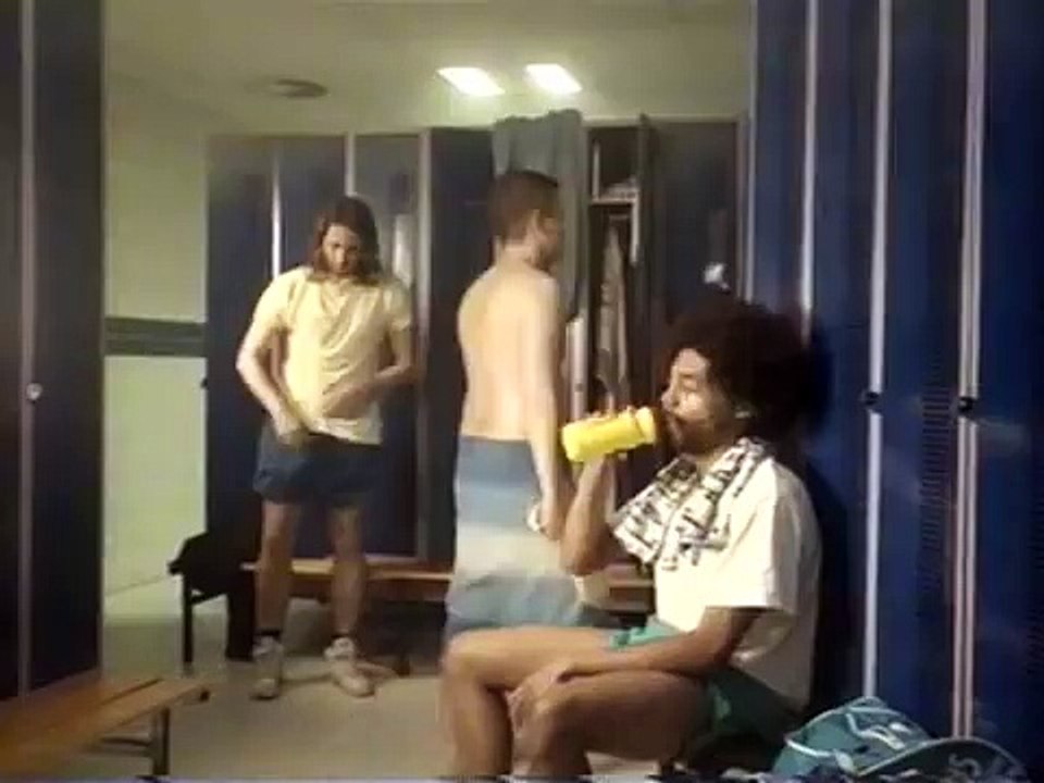 Tortue Ninja nue ? Pub pour des cornichons en allemagne !