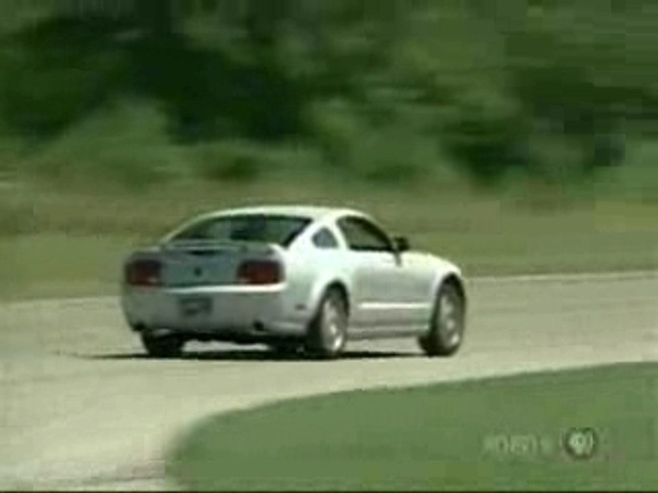 2005 ford mustang gt test drive