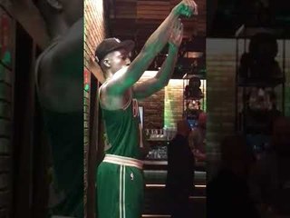 QUICK HIT: The CELTICS new NIKE uniform Demo by moving "ROBOTS"