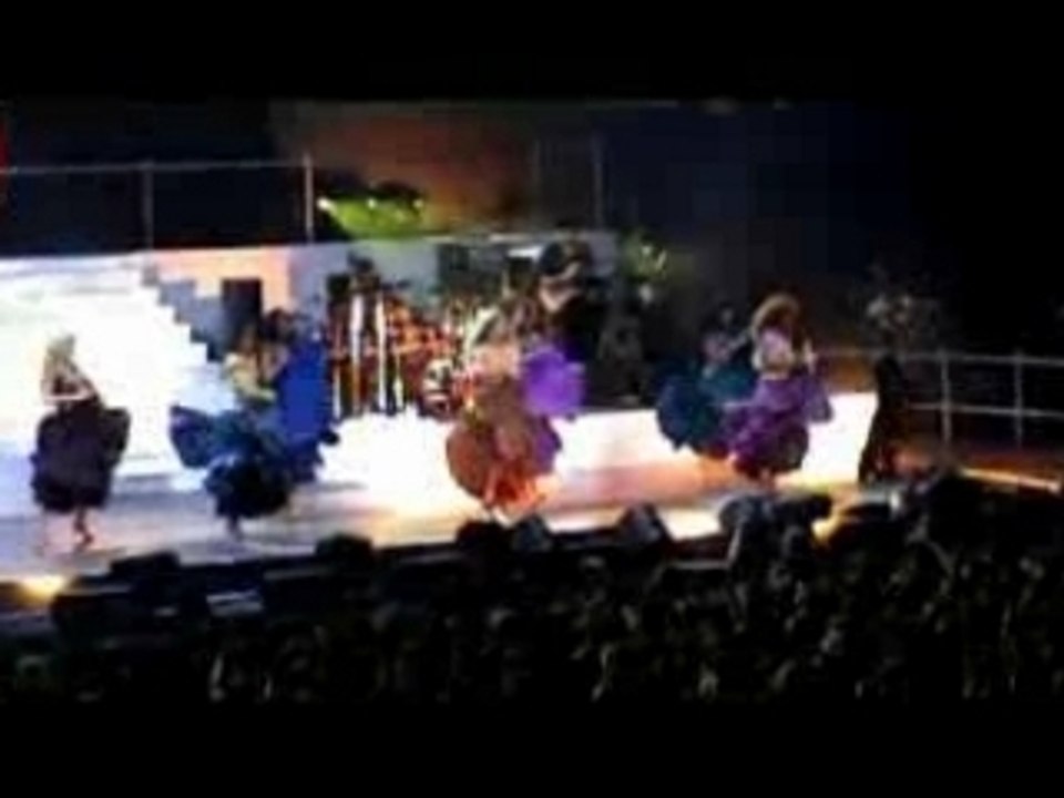 Destiny's Child - Tour 2005 (Barcelona 11.06.05) Survivor