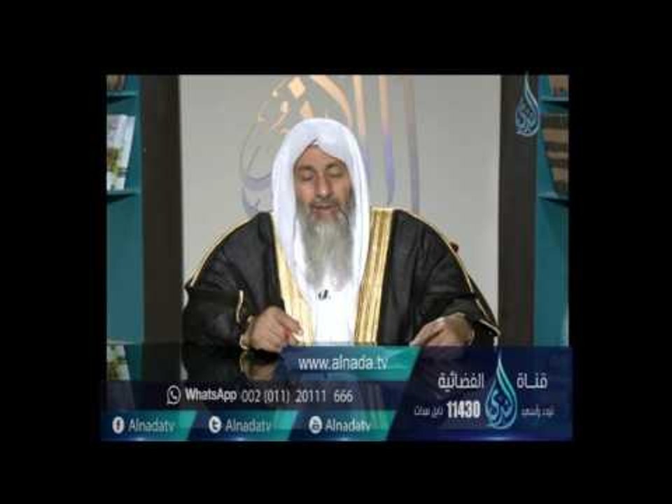 ما الحكم في قراءة القرأن من المصحف اثناء الصلاة للإمام ؟| الشيخ مصطفى العدوي