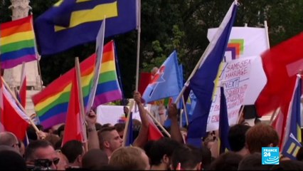 Justice Kennedy to retire, giving Trump pivotal court pick