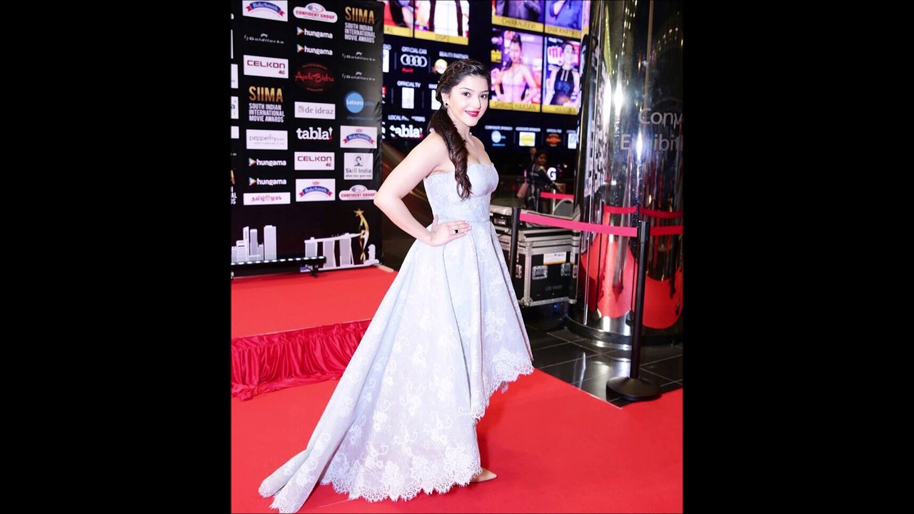 Actress MehreenPirzada Latest HD Images Video