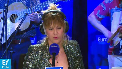 Philippe Katerine interprète "Bonjour !" en live dans Bonjour la France