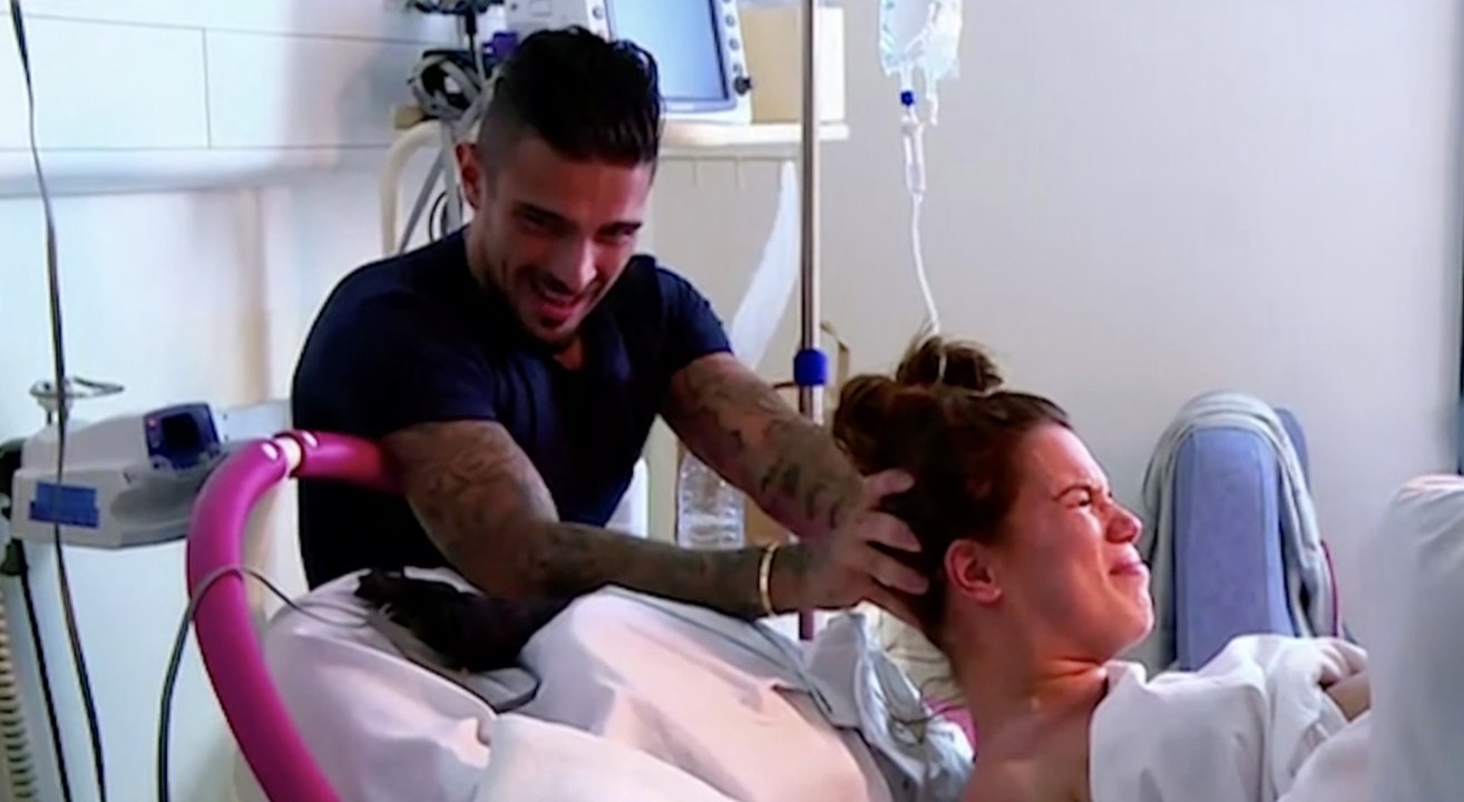 La naissance du bébé fraté de Julien et Manon Marsault - ZAPPING TÉLÉRÉALITÉ DU 29/06/2018