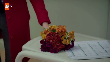 Annesizliğin acısını yaşayan Meral! - Kırgın Çiçekler 18.Bölüm