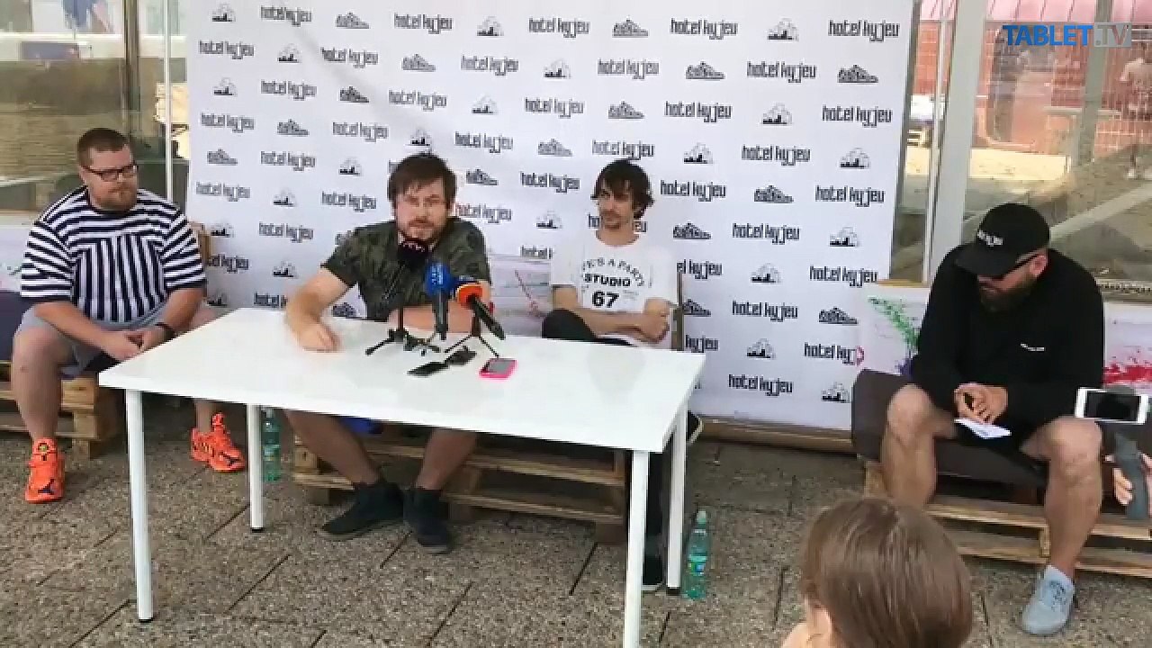 ZÁZNAM: Hotel Kyjev sa v rámci streetart festivalu zmenil na umelecké dielo