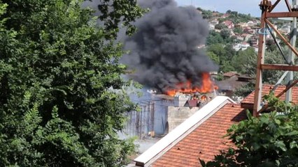 Eski Kundura Fabrikasının Olduğu Bölgedeki Yangın Böyle Görüntülendi