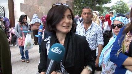 YKS öncesi öğrenciler ve aileleri türbelere akın etti