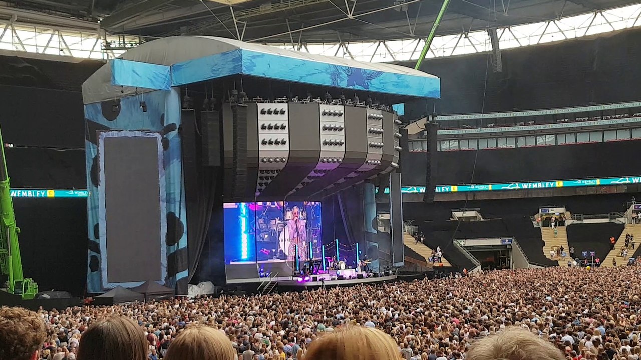 Anne-Marie - F.R.I.E.N.D.S. - Wembley, June 15