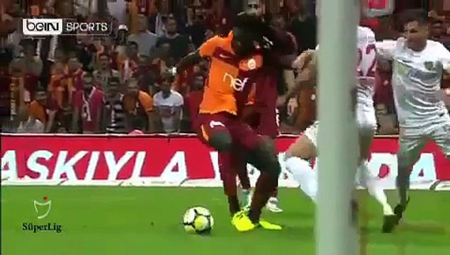 Gomis'ten taraftara mesaj: Sizin için kükremekten gurur duyuyorum