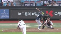 kt 니퍼트, 외국인 역대 최초 100승·1천 탈삼진 달성 / YTN