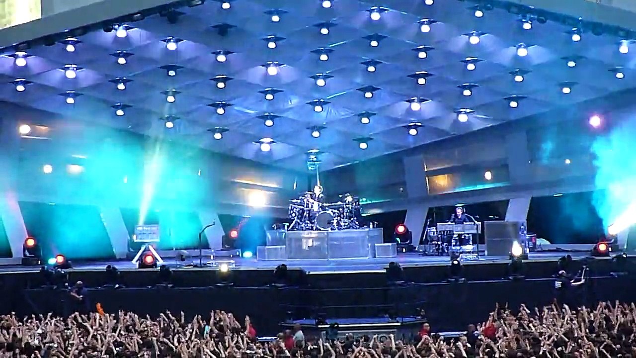 Muse - Map of the Problematique, Stade de France, Paris, France  6/12/2010