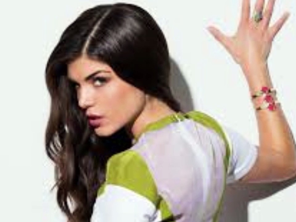 marie avgeropoulos 2018